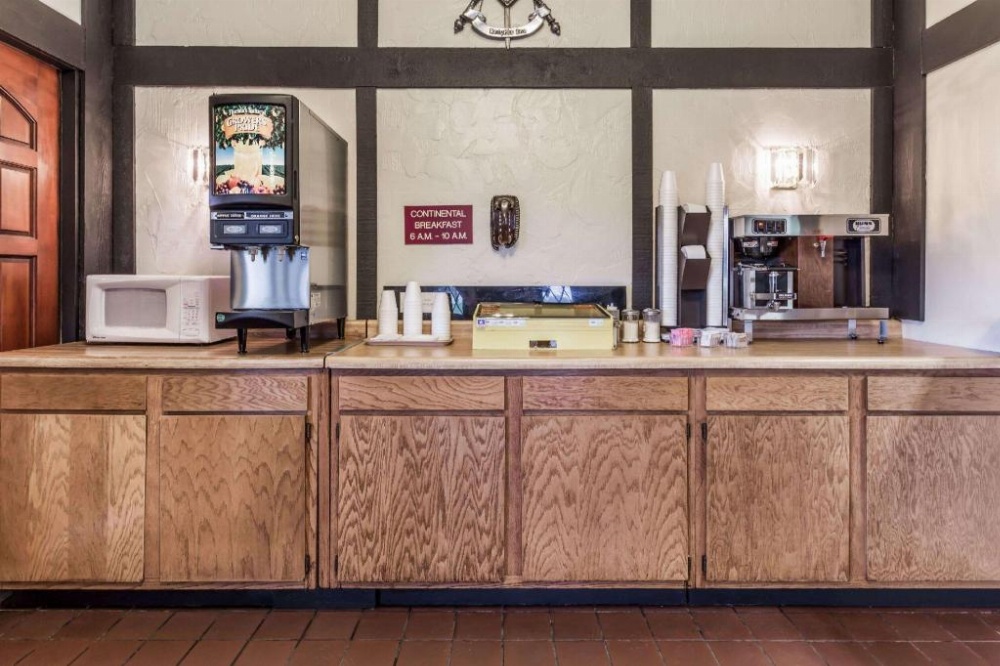 Knights Inn Racine Image 42